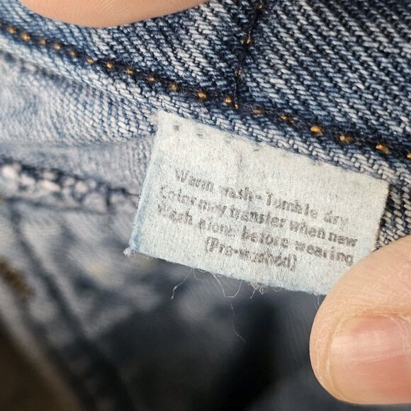 VTG 80s Levis Womens Blue Jeans Straight Leg High Waisted Western Sz 6 X‎ 32 - Picture 10 of 11